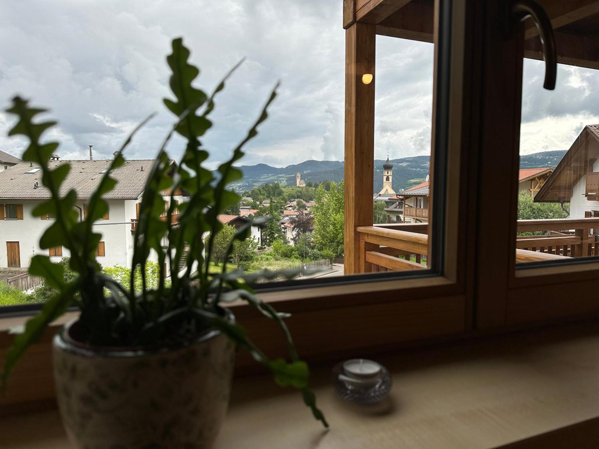 Ferienwohnung Haus Santner Völs am Schlern Exterior foto